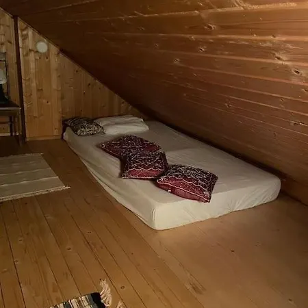 Majatalo Wanha-pirtti Huoneisto Iitti